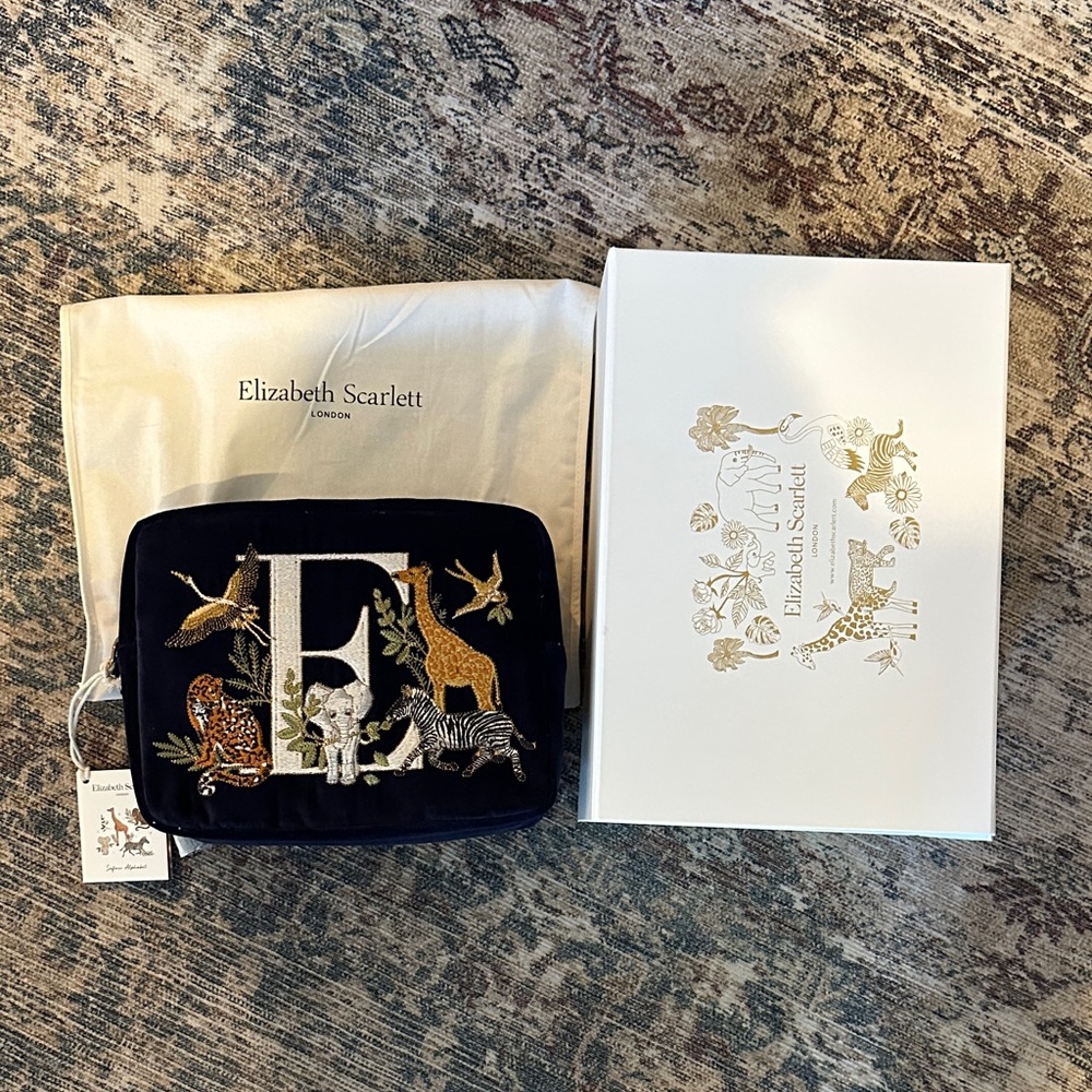 Elizabeth Scarlett Navy Velvet Makeup Bag
